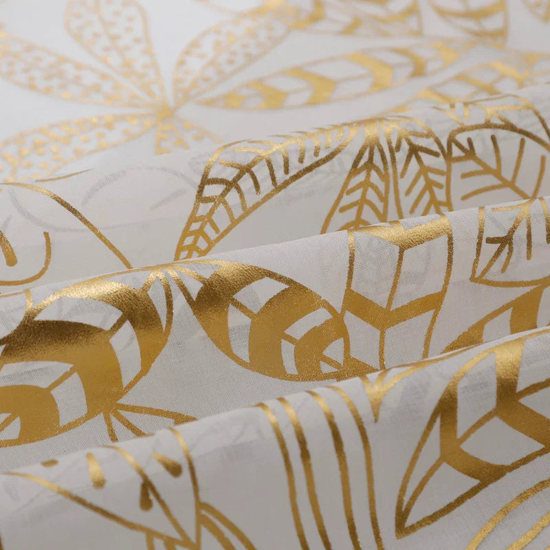 Cortina Translúcida Com Estampado de Folhas Douradas-Branco- BOD HOME