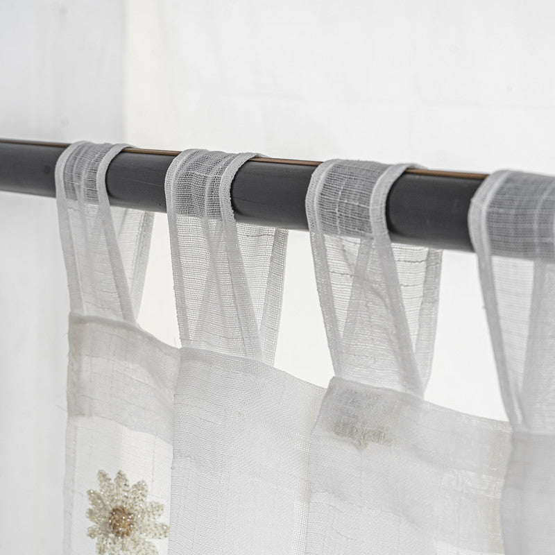 Cortina Tule Bordada com Flores Delicadas-um par - BOD HOME