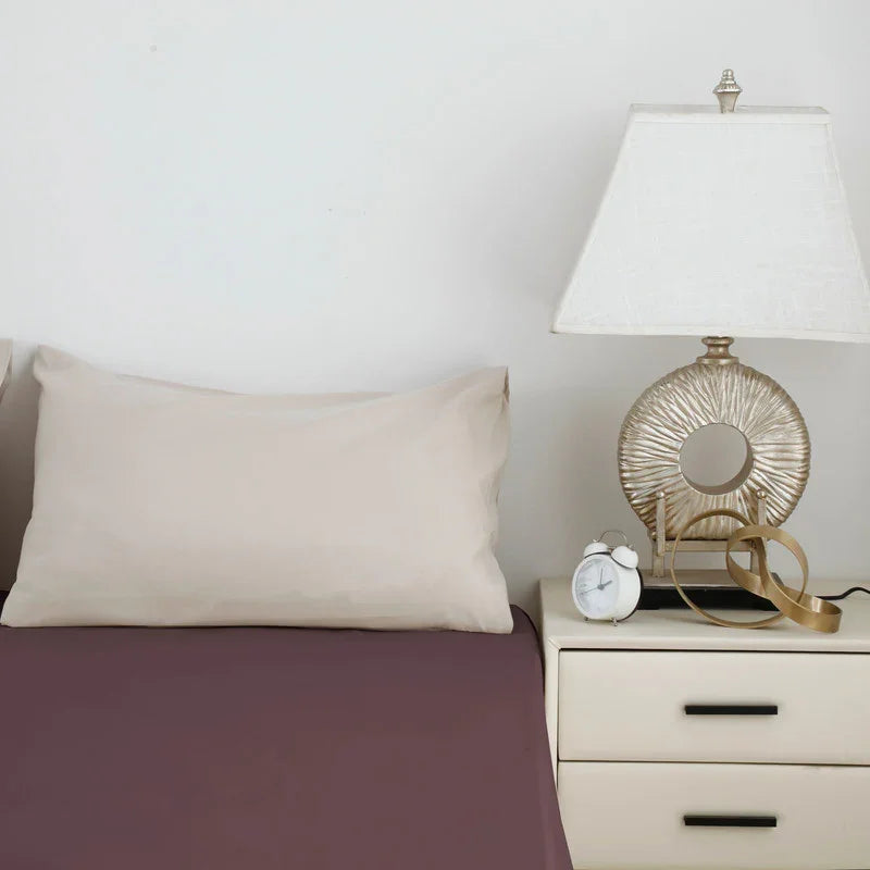 Lencol de cima castanho escuro