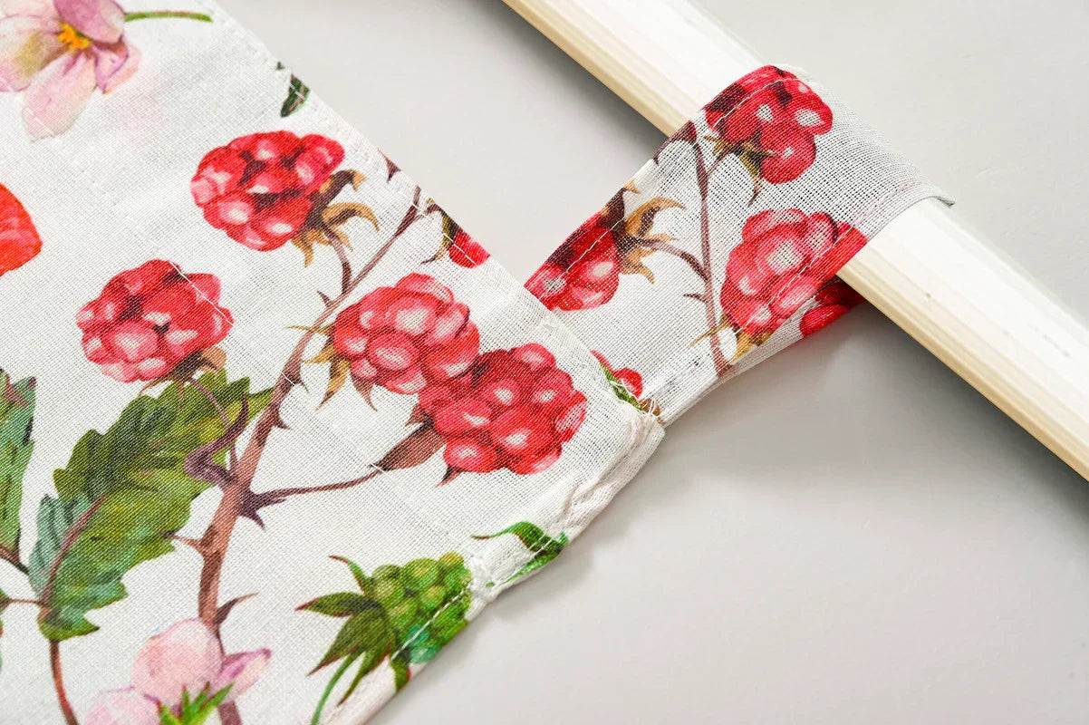 Cortina de Cozinha com Estampa de Frutas Vermelhas Individual - BOD HOME