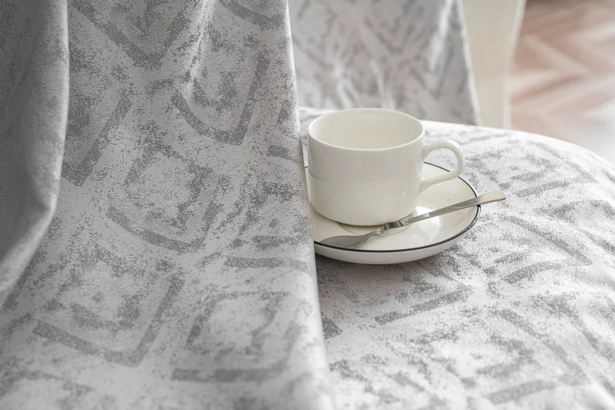 Cortina Opaca Jacquard Quadradas Cinza 140x260CM-Individual - BOD HOME