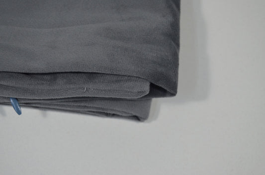 Capa de almofada veludo cinza esc. t.aprox:45*45cm