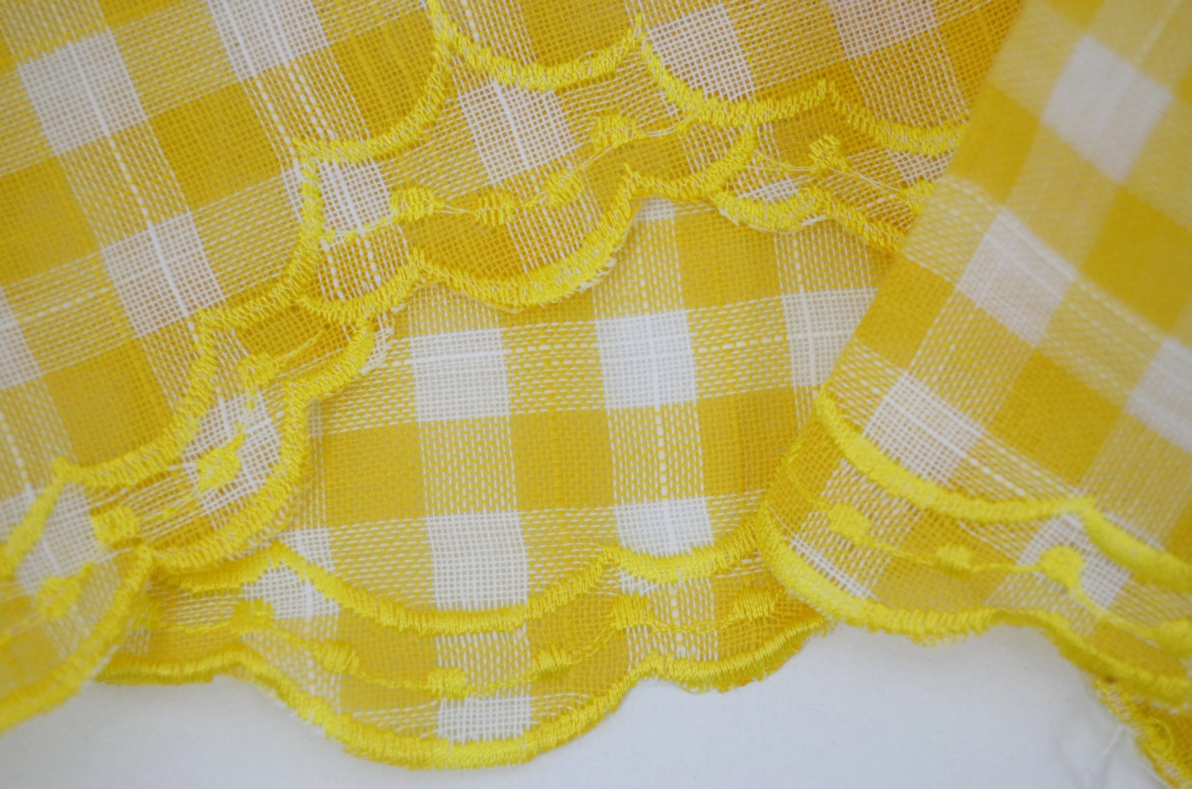 Cortinas De Cozinha Com Estampa Bordada Amarelo - BOD HOME