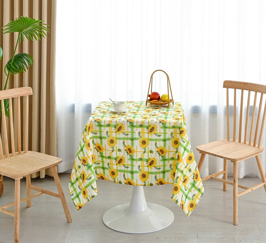 TOALHA DE MESA ANTI-NÓDOA  COM ESTAMPA DE GIRASSÓIS  QUADRADA - BOD HOME