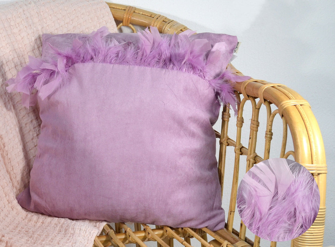 Cojín Liso Con Plumas Lila Claro 45*45cm
