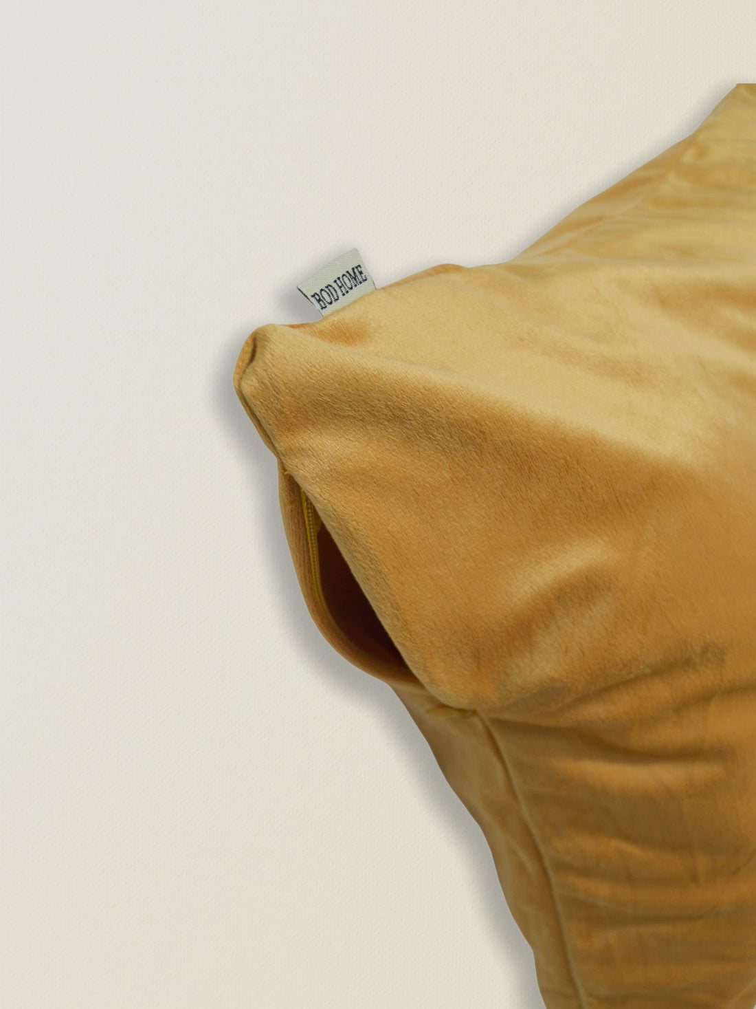 Tamaño aproximado de la funda de cojín de terciopelo amarillo: 45*45 cm.