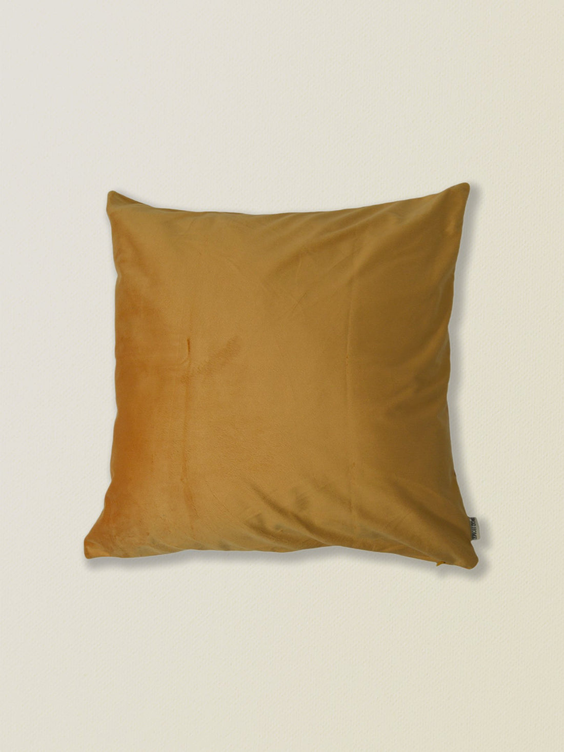Tamaño aproximado de la funda de cojín de terciopelo amarillo: 45*45 cm.