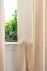 Cortina Jacquard Brilhante Bege com Design de Ondas 140x260cm-Individual - BOD HOME