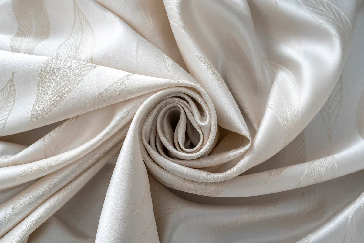 Cortina Jacquard com Folhagem Bege 140x260cm-Individual - BOD HOME