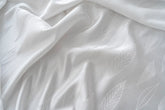 Cortina Jacquard com Folhagem Branca 140x260cm-Individual - BOD HOME