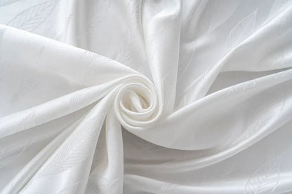 Cortina Jacquard com Folhagem Branca 140x260cm-Individual - BOD HOME