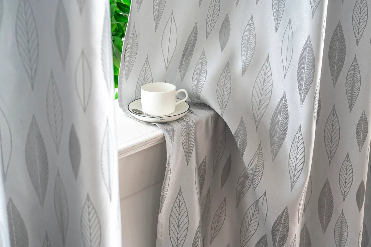 Cortina Jacquard com Folhagem Cinza 140x260cm-Individual - BOD HOME