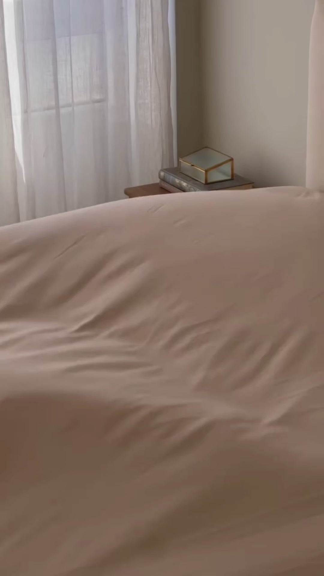 JOGO DE CAMA LISO DOURADO