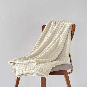 Cobertor com Malha De Pelúcia Longa Branco de Inverno - BOD HOME