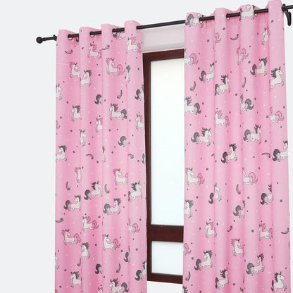 CORTINA OPACA COM ESTAMPA DE DESENHOS ANIMADOS-UNICÓRNIO ROSA 140*260cm - BOD HOME