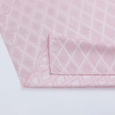 Cortina Tecido Encorpado com Padrão de Losango Rosa 140*260cm - BOD HOME